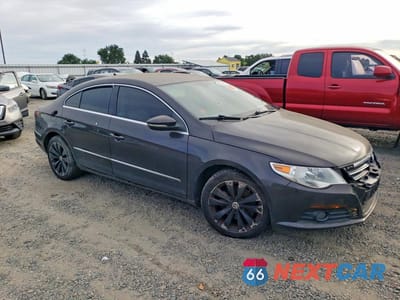 Czwarte zdjęcie samochodu z boku: 2010 VOLKSWAGEN CC SPORT VIN:WVWML7AN0AE516536 - miniatura