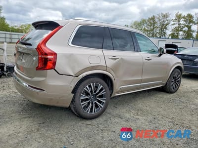 Trzecie zdjęcie samochodu z tyłu: 2023 VOLVO XC90 PLUS VIN:YV4H60CN7P1953282 - miniatura