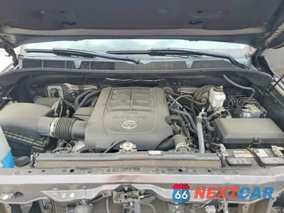 Zdjęcie 11 z 13 samochodu: 2019 TOYOTA TUNDRA CREWMAX SR5 VIN:5TFEY5F19KX247135 - miniatura