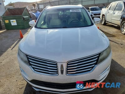 Piąte zdjęcie samochodu w środku: 2015 LINCOLN MKC VIN:5LMCJ2A92FUJ38054 - miniatura