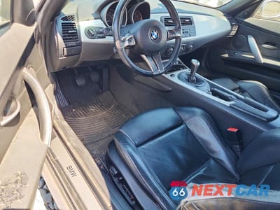 Zdjęcie 8 z 12 samochodu: 2006 BMW Z4 3.0 VIN:4USBU33596LW58360 - miniatura