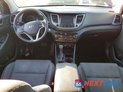 Zdjęcie 8 z 13 samochodu: 2018 HYUNDAI TUCSON VALUE VIN:KM8J3CA20JU736505 - miniatura