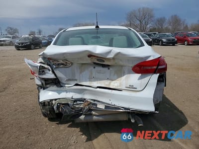 Zdjęcie 6 z 12 samochodu: 2016 FORD FOCUS SE VIN:1FADP3F26GL269318 - miniatura