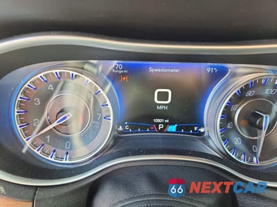 Zdjęcie 9 z 12 samochodu: 2015 CHRYSLER 300C PLATINUM VIN:2C3CCASGXFH882954 - miniatura