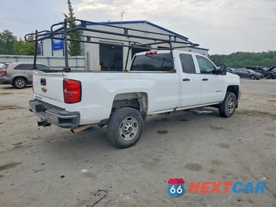 Trzecie zdjęcie samochodu z tyłu: 2016 CHEVROLET SILVERADO C2500 HEAVY DUTY VIN:1GC2CUEG9GZ280665 - miniatura