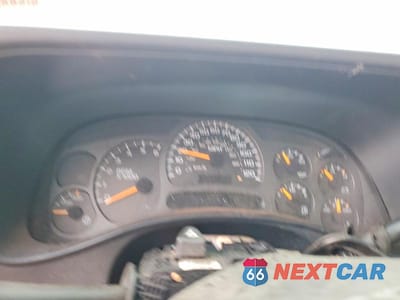 Zdjęcie 9 z 11 samochodu: 2003 CHEVROLET SILVERADO K1500 VIN:1GCEK14VX3E227215 - miniatura