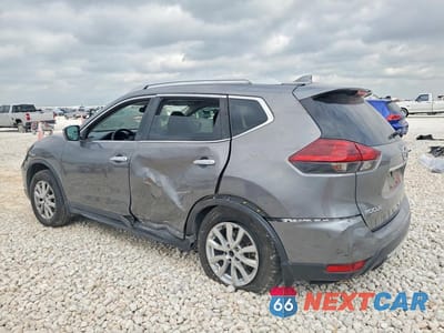 Drugie zdjęcie samochodu z przodu: 2019 NISSAN ROGUE S VIN:5N1AT2MT3KC798163 - miniatura