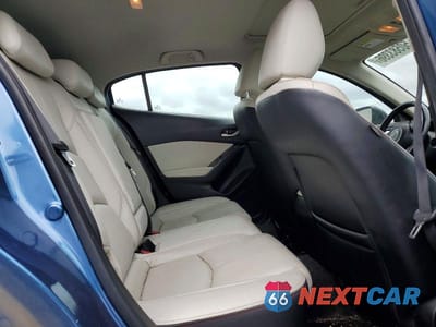 Zdjęcie 10 z 12 samochodu: 2017 MAZDA 3 GRAND TOURING VIN:3MZBN1M38HM151615 - miniatura