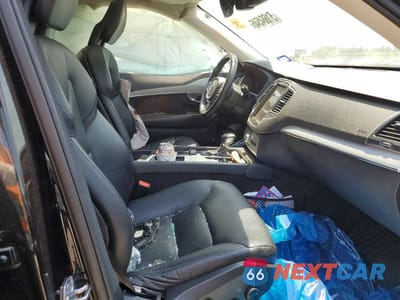 Zdjęcie 7 z 13 samochodu: 2021 VOLVO XC90 T5 MOMENTUM VIN:YV4102CK2M1709748 - miniatura