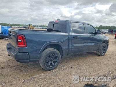 Trzecie zdjęcie samochodu z tyłu: 2025 RAM 1500 BIG HORN VIN:1C6RREFG0SN735136 - miniatura