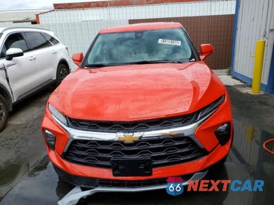 Piąte zdjęcie samochodu w środku: 2026 CHEVROLET BLAZER 2LT VIN:3GNKBCR42TS145006 - miniatura
