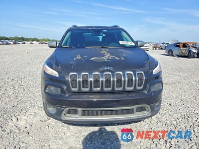 Piąte zdjęcie samochodu w środku: 2014 JEEP CHEROKEE LATITUDE VIN:1C4PJMCS5EW153364 - miniatura