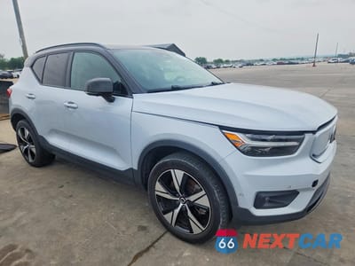 Czwarte zdjęcie samochodu z boku: 2022 VOLVO XC40 P8 RECHARGE PLUS VIN:YV4ED3UR5N2762365 - miniatura