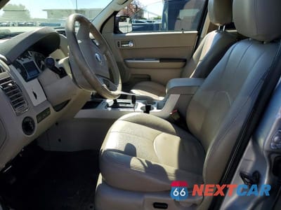 Zdjęcie 7 z 12 samochodu: 2011 MERCURY MARINER VIN:4M2CN8B76BKJ01083 - miniatura