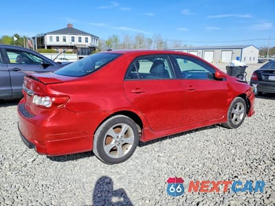 Trzecie zdjęcie samochodu z tyłu: 2012 TOYOTA COROLLA S VIN:2T1BU4EE4CC767918 - miniatura