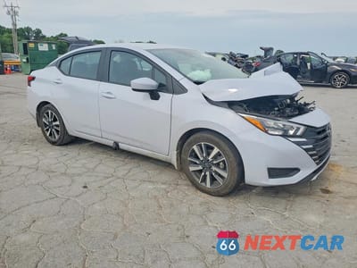 Czwarte zdjęcie samochodu z boku: 2025 NISSAN VERSA SV VIN:3N1CN8EV2SL848777 - miniatura