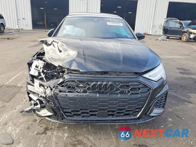 Piąte zdjęcie samochodu w środku: 2023 AUDI S3 PREMIUM PLUS VIN:WAUH3DGY9PA116084 - miniatura