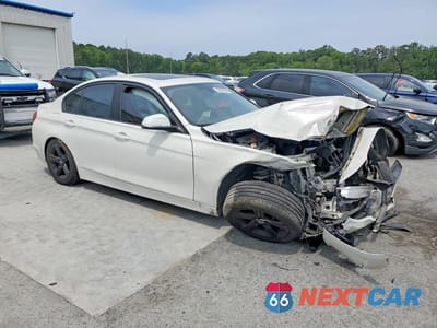 Czwarte zdjęcie samochodu z boku: 2014 BMW 328 I VIN:WBA3A5C56EF606130 - miniatura