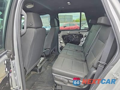 Zdjęcie 11 z 12 samochodu: 2023 CHEVROLET TAHOE K1500 VIN:1GNSKLED4PR432569 - miniatura
