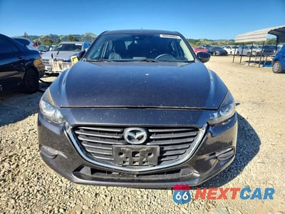 Piąte zdjęcie samochodu w środku: 2017 MAZDA 3 TOURING VIN:3MZBN1L77HM140836 - miniatura
