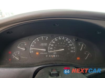Zdjęcie 9 z 13 samochodu: 1996 FORD EXPLORER VIN:1FMDU32X3TZB36619 - miniatura