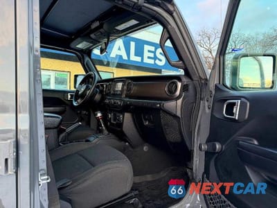 Zdjęcie 12 z 14 samochodu: 2020 JEEP WRANGLER UNLIMITED SPORT VIN:1C4HJXDG9LW128433 - miniatura