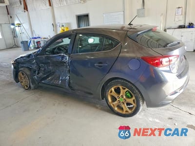 Drugie zdjęcie samochodu z przodu: 2018 MAZDA 3 TOURING VIN:3MZBN1L33JM262158 - miniatura