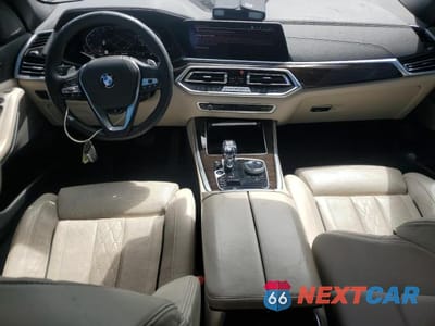 Zdjęcie 8 z 13 samochodu: 2021 BMW X5 SDRIVE 40I VIN:5UXCR4C04M9E91973 - miniatura