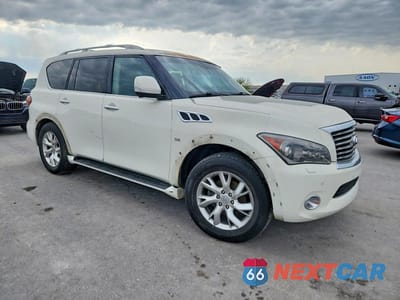 Czwarte zdjęcie samochodu z boku: 2014 INFINITI QX80 BASE VIN:JN8AZ2NF9E9552915 - miniatura