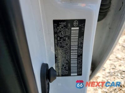 Zdjęcie 12 z 12 samochodu: 2012 TOYOTA PRIUS TWO VIN:JTDKN3DU2C5398229 - miniatura