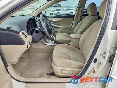 Zdjęcie 7 z 11 samochodu: 2013 TOYOTA COROLLA LE VIN:5YFBU4EE8DP113425 - miniatura