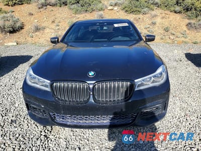 Piąte zdjęcie samochodu w środku: 2017 BMW 750 I VIN:WBA7F0C33HGM22122 - miniatura
