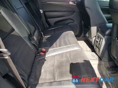 Zdjęcie 11 z 13 samochodu: 2018 JEEP GRAND CHEROKEE LAREDO VIN:1C4RJFAG2JC294780 - miniatura