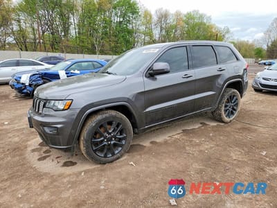 2017 JEEP GRAND CHEROKEE LAREDO 1C4RJFAG1HC924847 - główne zdjęcie licytacji z USA - miniatura