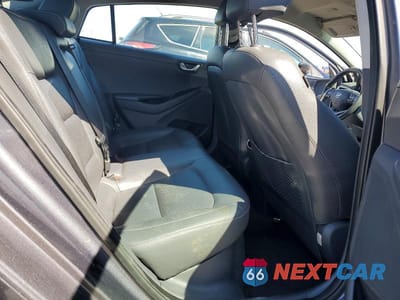 Zdjęcie 10 z 12 samochodu: 2018 HYUNDAI IONIQ LIMITED VIN:KMHC75LD7JU090614 - miniatura