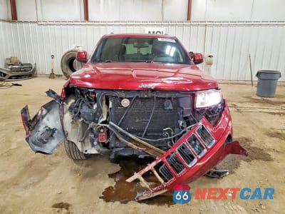 Piąte zdjęcie samochodu w środku: 2014 JEEP GRAND CHEROKEE LAREDO VIN:1C4RJFAGXEC123474 - miniatura