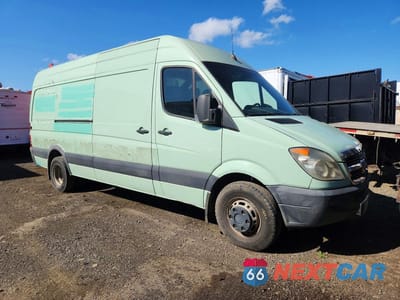 Czwarte zdjęcie samochodu z boku: 2007 DODGE SPRINTER 3500 UTILITY / SERVICE VAN VIN:WD0PF145475215460 - miniatura