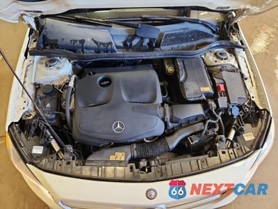 Zdjęcie 11 z 12 samochodu: 2016 MERCEDES-BENZ GLA 250 VIN:WDCTG4EB7GJ225279 - miniatura
