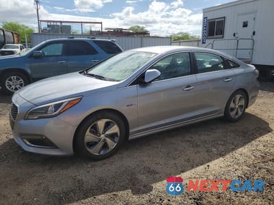 2017 HYUNDAI SONATA HYBRID LIMITED KMHE34L14HA050975 - główne zdjęcie licytacji z USA - miniatura