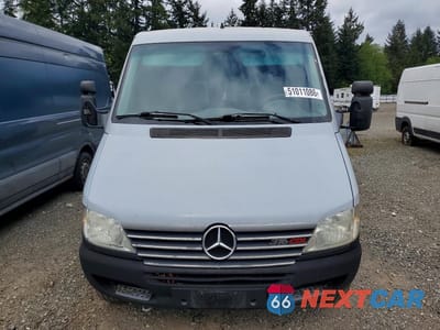 Piąte zdjęcie samochodu w środku: 2005 DODGE SPRINTER 2500 VIN:WD8PD644455802911 - miniatura