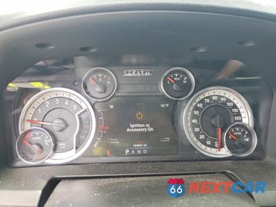 Zdjęcie 9 z 12 samochodu: 2016 RAM 1500 LARAMIE VIN:1C6RR7NM3GS115604 - miniatura