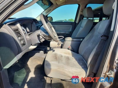 Zdjęcie 7 z 13 samochodu: 2010 DODGE DAKOTA SXT VIN:1D7CE3GK5AS172141 - miniatura