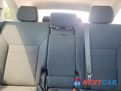 Zdjęcie 10 z 14 samochodu: 2019 KIA SORENTO L VIN:5XYPG4A30KG584343 - miniatura
