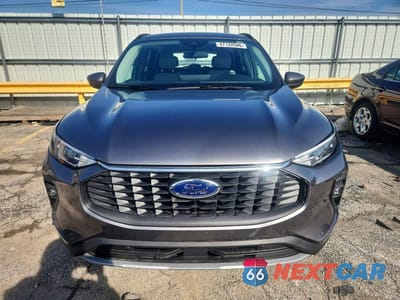 Piąte zdjęcie samochodu w środku: 2024 FORD ESCAPE VIN:1FMCU0E17RUB31057 - miniatura