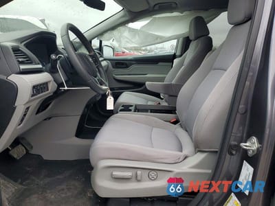 Zdjęcie 7 z 13 samochodu: 2020 HONDA ODYSSEY EX VIN:5FNRL6H4XLB504750 - miniatura