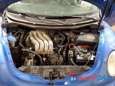 Zdjęcie 11 z 13 samochodu: 2001 VOLKSWAGEN NEW BEETLE GLS VIN:3VWCK21C21M427249 - miniatura