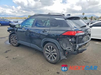 Drugie zdjęcie samochodu z przodu: 2024 TOYOTA COROLLA CROSS XLE VIN:7MUDAABG3RV085298 - miniatura