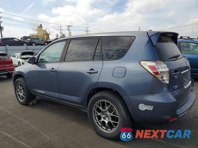 Drugie zdjęcie samochodu z przodu: 2013 TOYOTA RAV4 EV BASE VIN:2T3YL4DV1DW001571 - miniatura