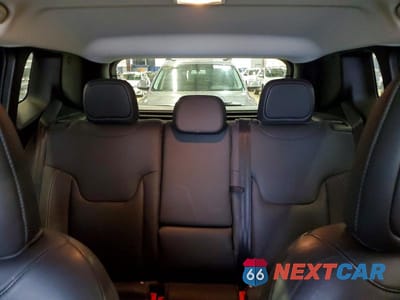 Zdjęcie 10 z 13 samochodu: 2021 JEEP RENEGADE LIMITED VIN:ZACNJDD12MPM24922 - miniatura