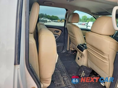 Zdjęcie 10 z 12 samochodu: 2016 NISSAN TITAN XD SL VIN:1N6BA1F45GN508190 - miniatura